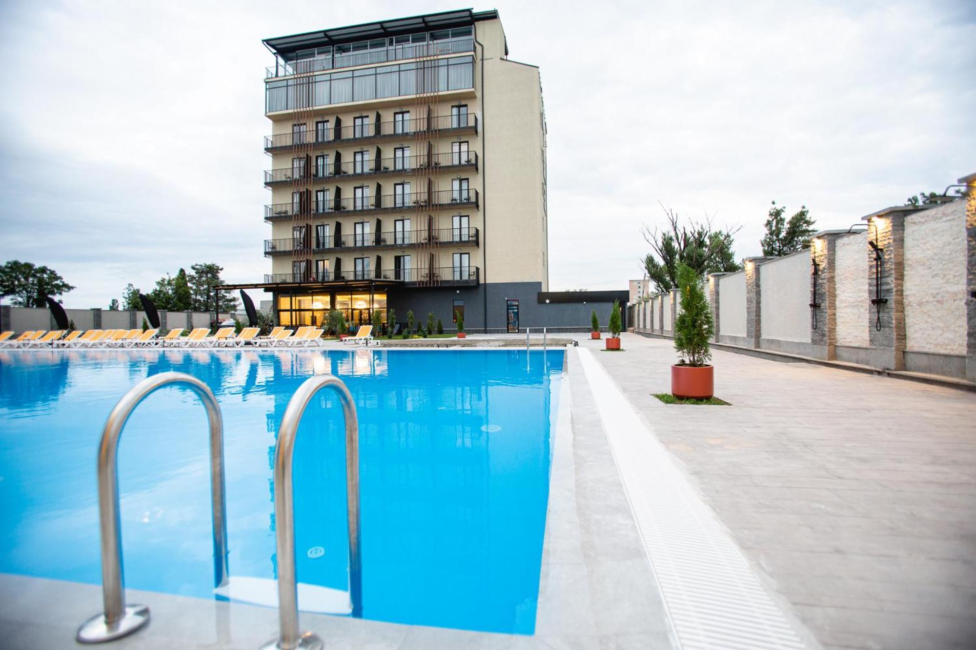 West Inn Georgia Kutaissi Exterior foto